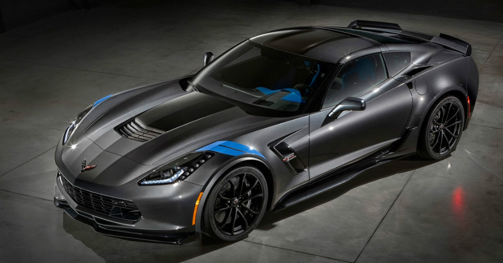 The New Corvette is an Angry Machine