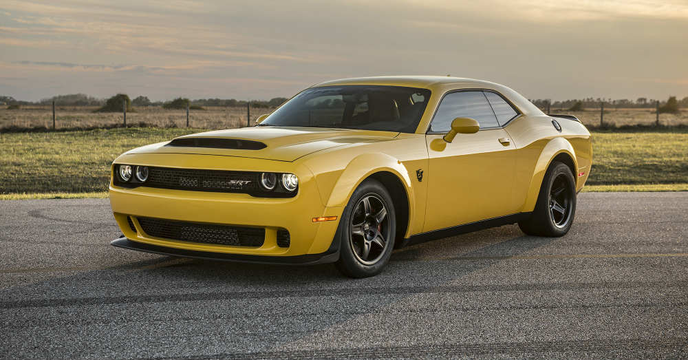 Muscle Flex – Flex the Muscle of the Dodge Challenger
