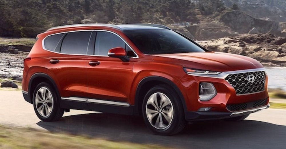 The Hyundai Santa Fe Makes Driving Easier