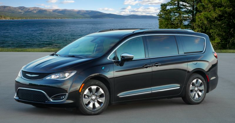 The Chrysler Pacifica Carries the Torch