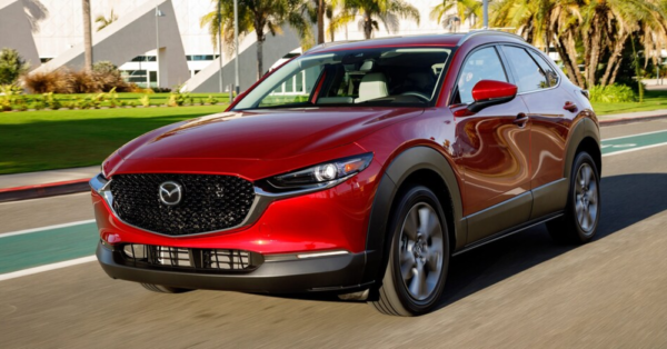 Driving Fun Awaits You in the Mazda CX-3 Sport