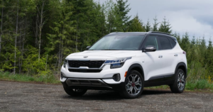 2021-Kia-Seltos-front-2