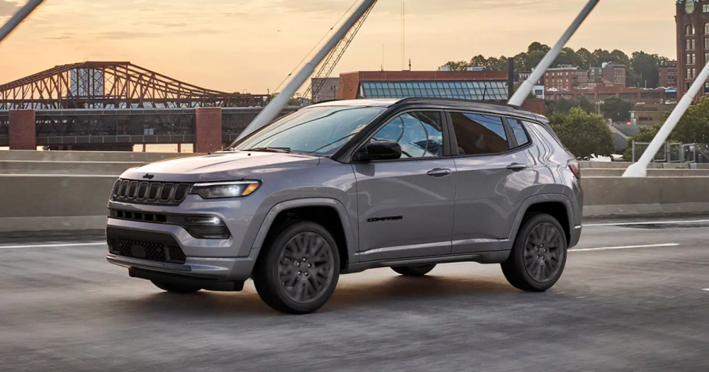 2022-Jeep-Compass-High-Altitude-CT-1024x483