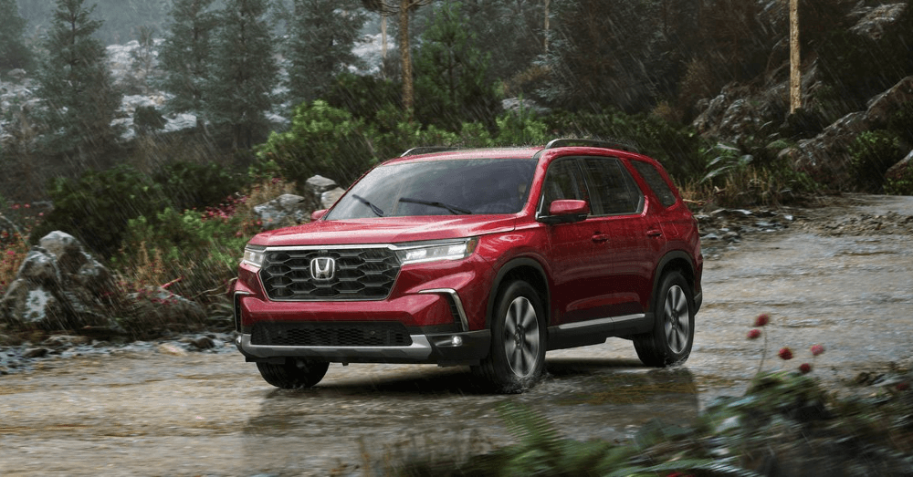 kia-telluride-vs-honda-pilot-battle-of-the-three-row-suvs-red-honda-pilot