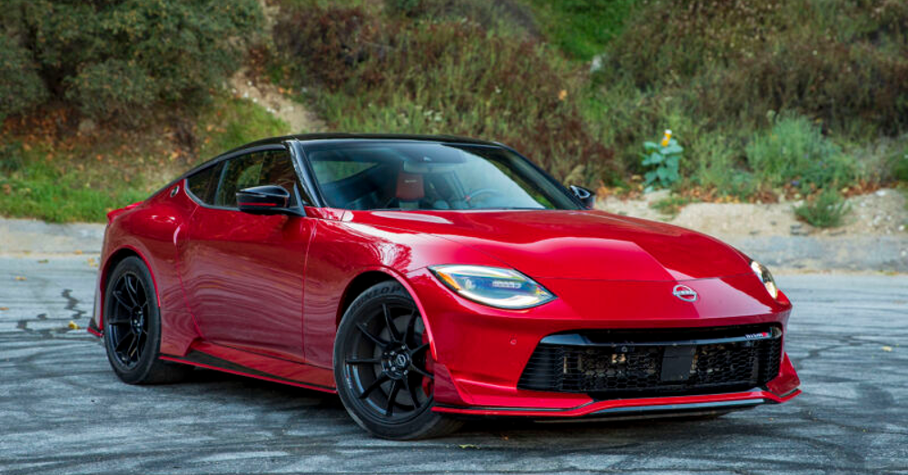 Nissan Z Review: Iconic Sports Car Performance